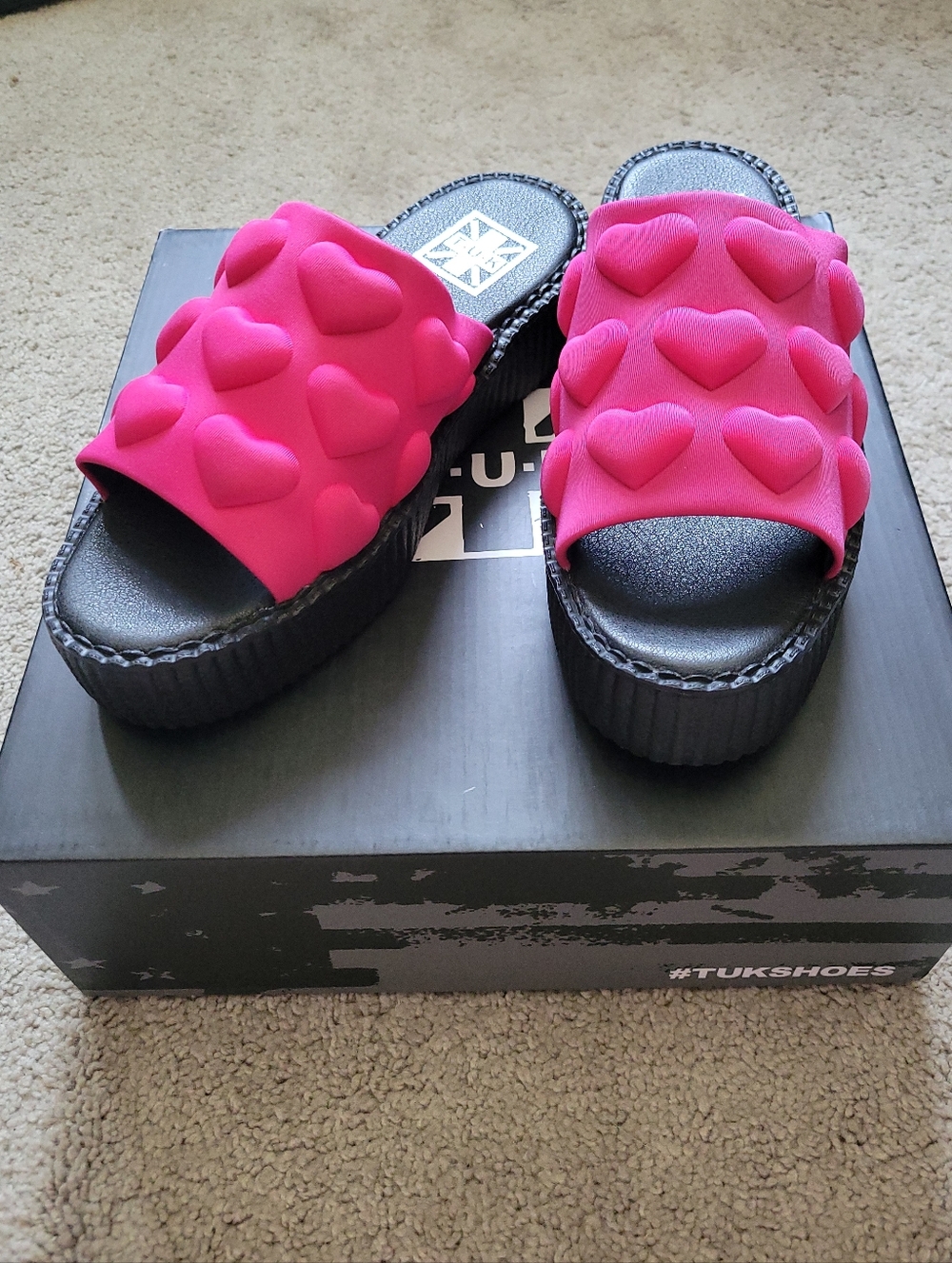 T.U.K Pink Puff Heart Mondo Sandal